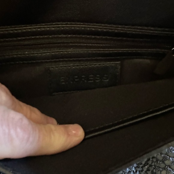 Express Oversized Envelope Clutch Faux Snakeskin - EUC - Picture 5 of 7